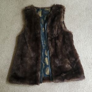 Faux fur Vest